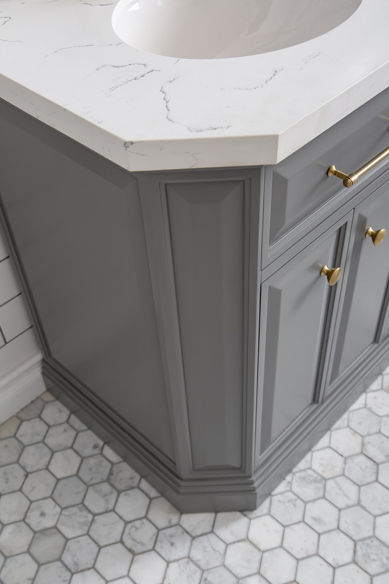 60" Palace Collection Quartz Carrara Bathroom Vanity Set