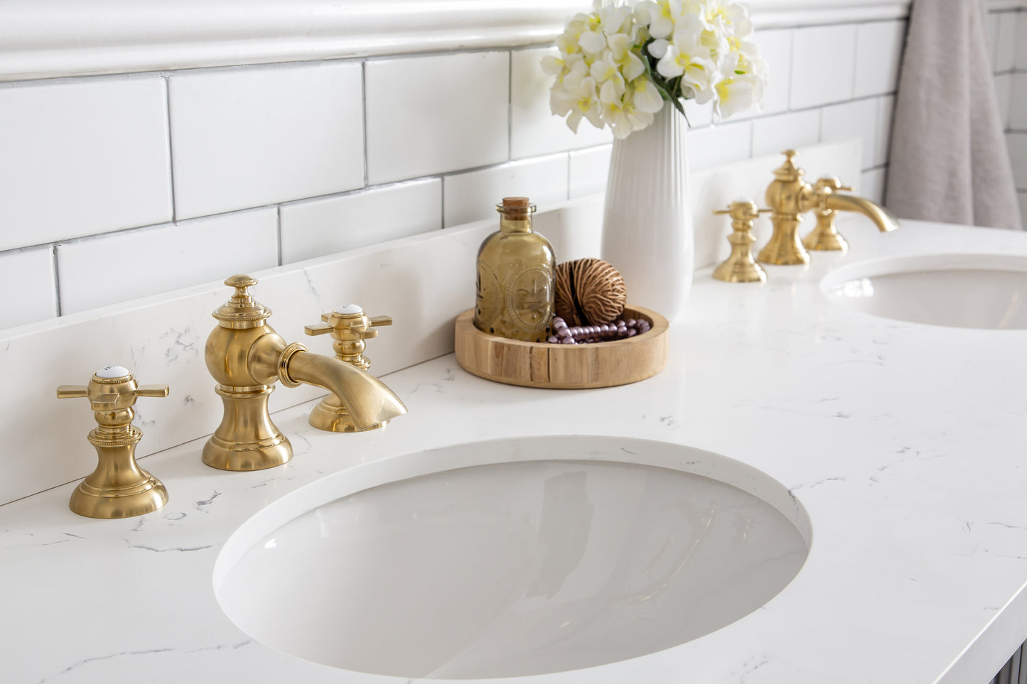 60" Palace Collection Quartz Carrara Bathroom vanity Set